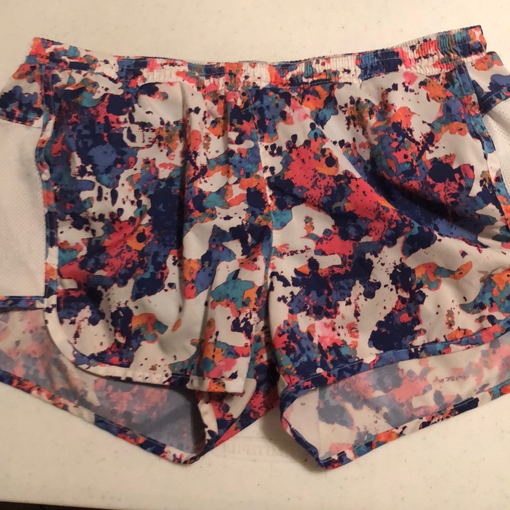 Nike active ware